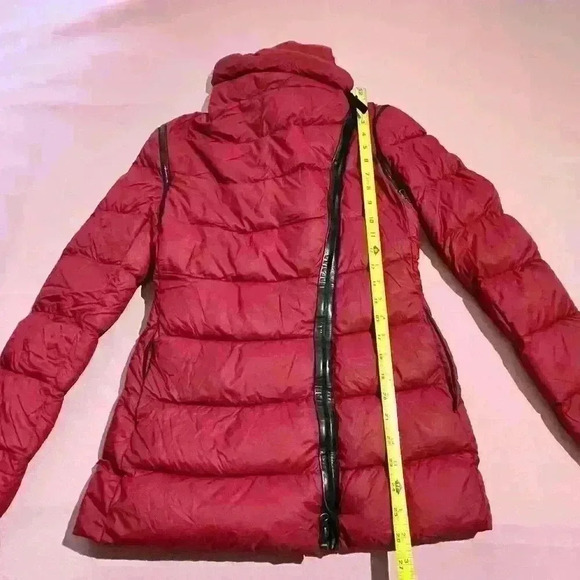 Mackage Montreal Red Asymmetrical Goose Down Zip Sleeves Vest Puffer Jacket - Picture 6 of 12